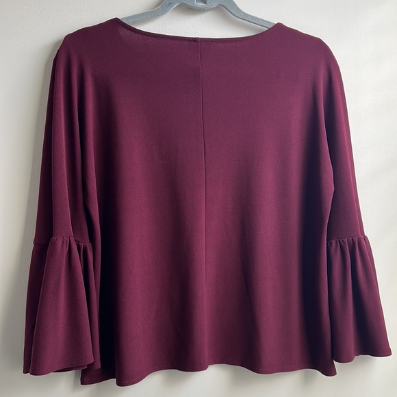 Vince Camuto Maroon Frill Sleeve Top, Size Small, Bohemian, Boatneck - Picture 4 of 4